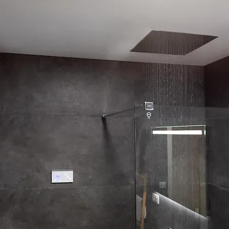 Nest Apartment